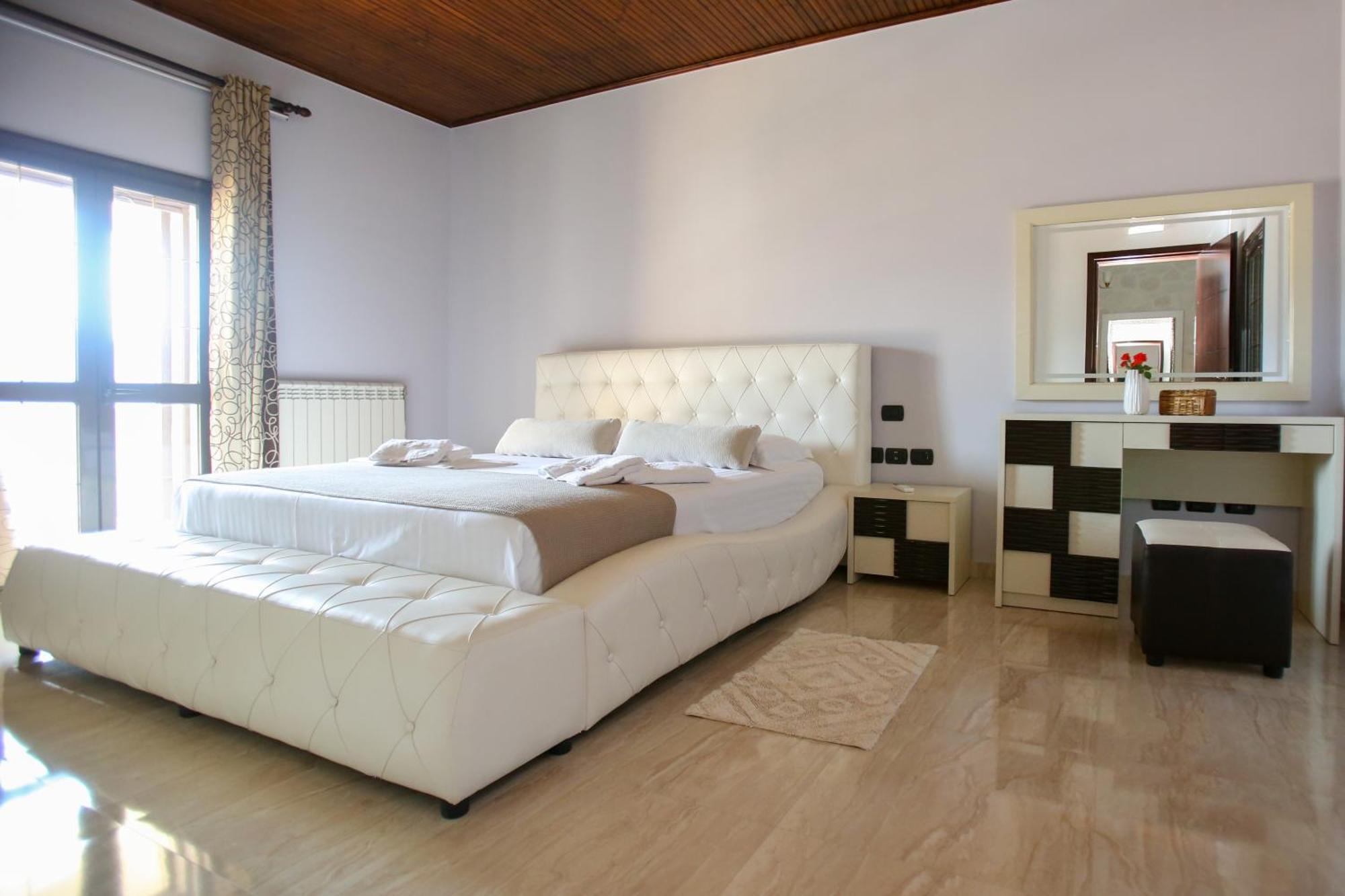 Dapaj Luxury Villa